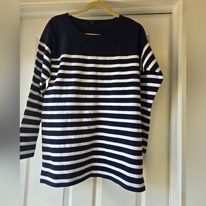 J.‎ Crew boatneck nautical navy striped top ladies S